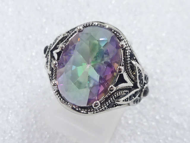 JAPANESE KIMONO / ANTIQUE COLORED STONE RING (SIZE 14)